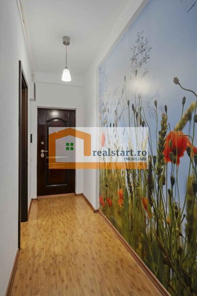 Cartier Latin, Mega Image, piata,decomandat, 6/8, centrala gaz, loc parcare